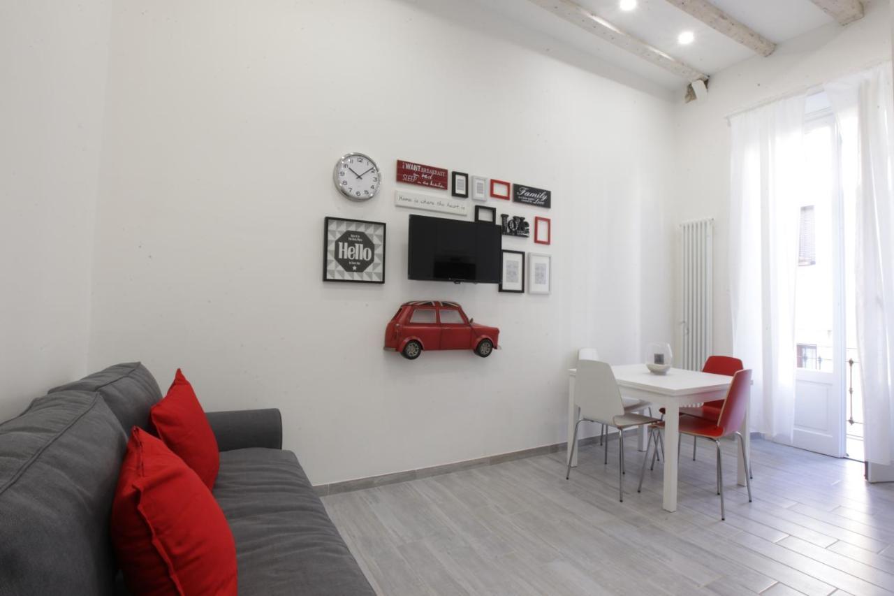 Amazing Apartment In City Center With Balcony Milano Esterno foto
