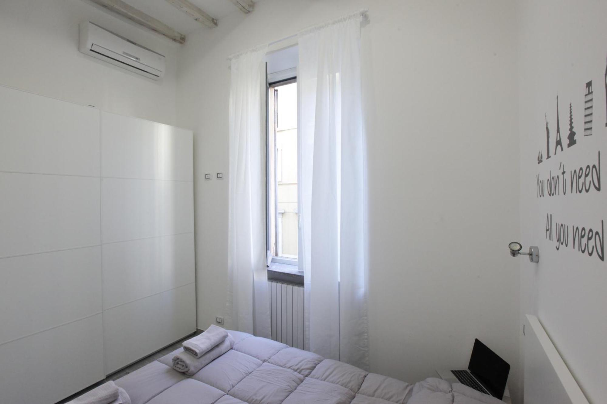Amazing Apartment In City Center With Balcony Milano Esterno foto